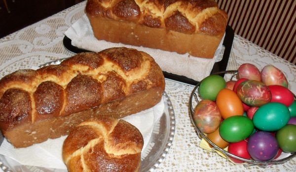 Вкусен домашен козунак