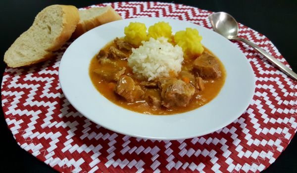 Вкусен тас кебап