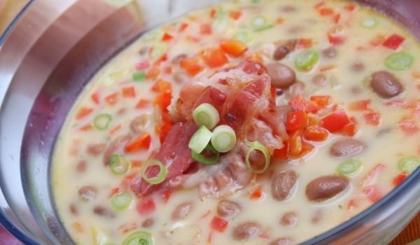 Вкусна цветна супа
