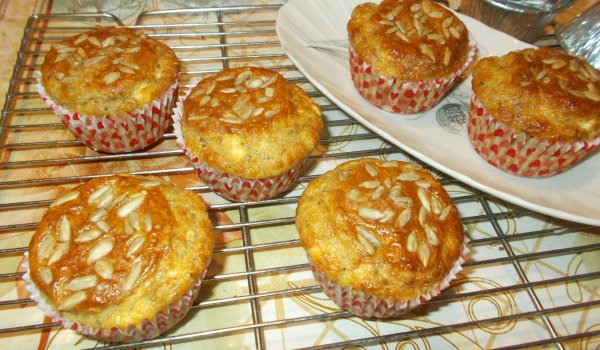 Вкусни безглутенови кексчета с подправки и семена