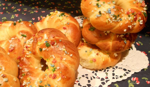 Вкусни и ароматни козуначени гевречета