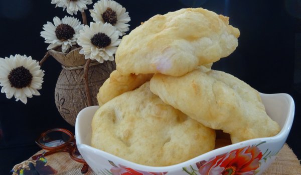 Вкусни и пухкави неделни мекици