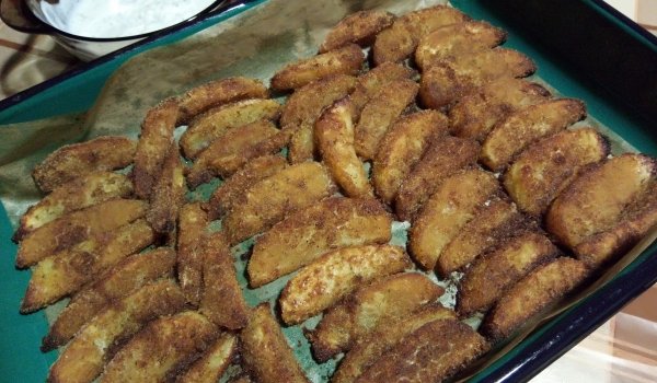 Вкусни картофи по селски на фурна