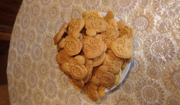 Вкусни медени бисквитки
