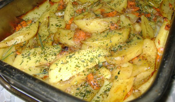 Вкусни печени картофи с крем супа