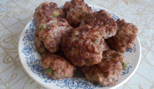 Вкусни пържени кюфтета