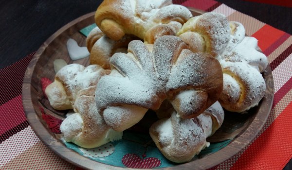 Вкусни ванилови кифлички