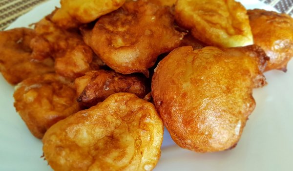 Въздушни понички с парено тесто