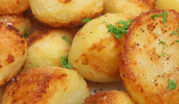 Задушени картофи в йенско стъкло
