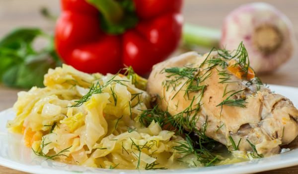 Задушено кисело зеле