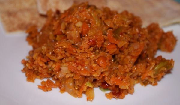 Задушено зеле с булгур