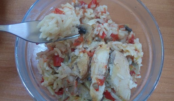 Заек с ориз и зеленчуци