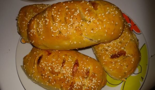 Закуски с кренвирш и сирене