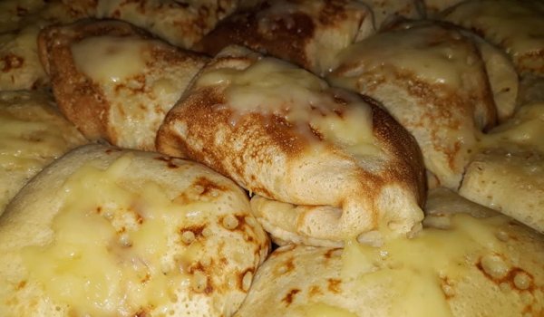 Запечени палачинки с пилешко и гъби