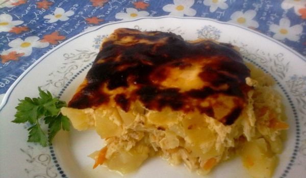 Запеканка от пилешко месо и зеленчуци със заливка