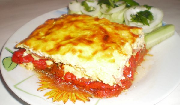 Запеканка с бекон и чушки