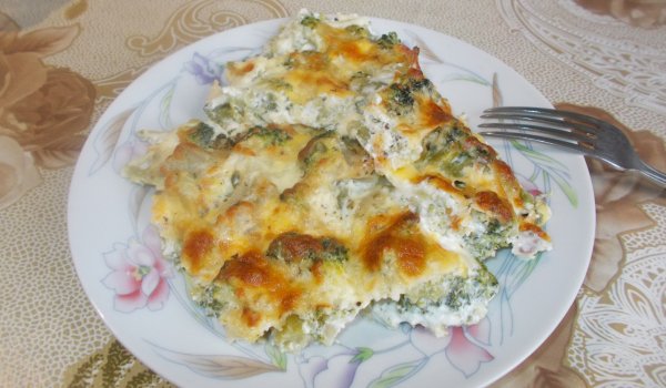 Запеканка с броколи и чедър