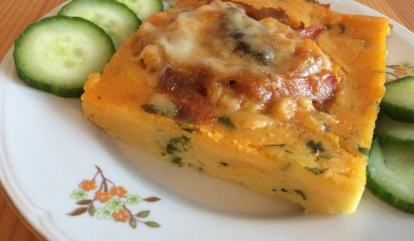 Запеканка с картофено пюре и зеленчуци