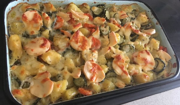 Запеканка с картофи и топено сирене