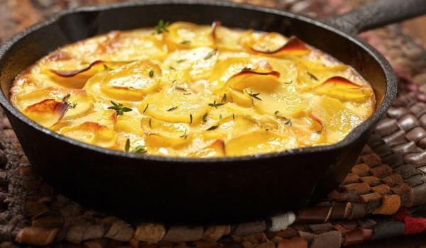 Запеканка с лук и сирене