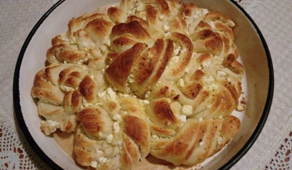 Засукана пита със сирене