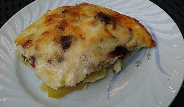 Здравословна запеканка с броколи и картофи