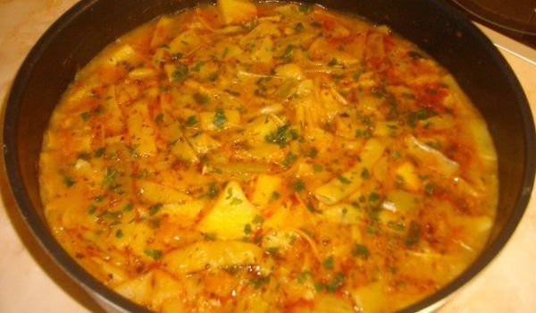 Зелен фасул с картофки на фурна