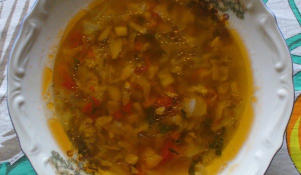 Зеленчукова супа с картофи и моркови