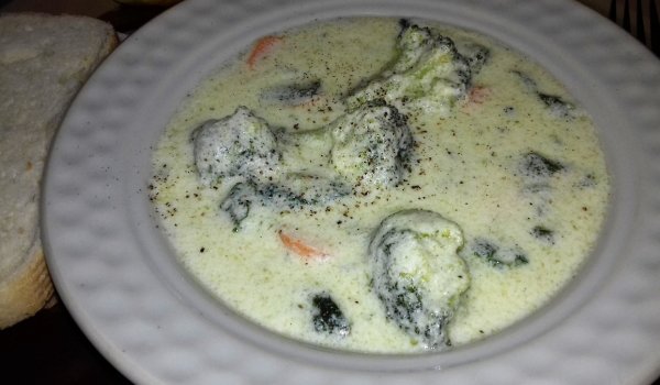 Зеленчуково Фрикасе със синьо сирене и сметана