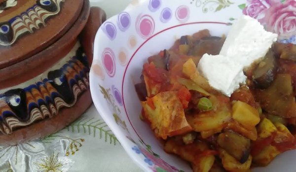 Зеленчуково гювече по врачански