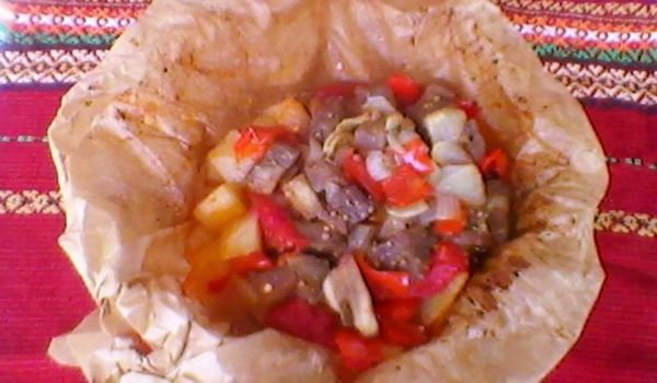 Зеленчуци на фурна в хартия