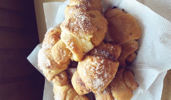 Златисти кифлички